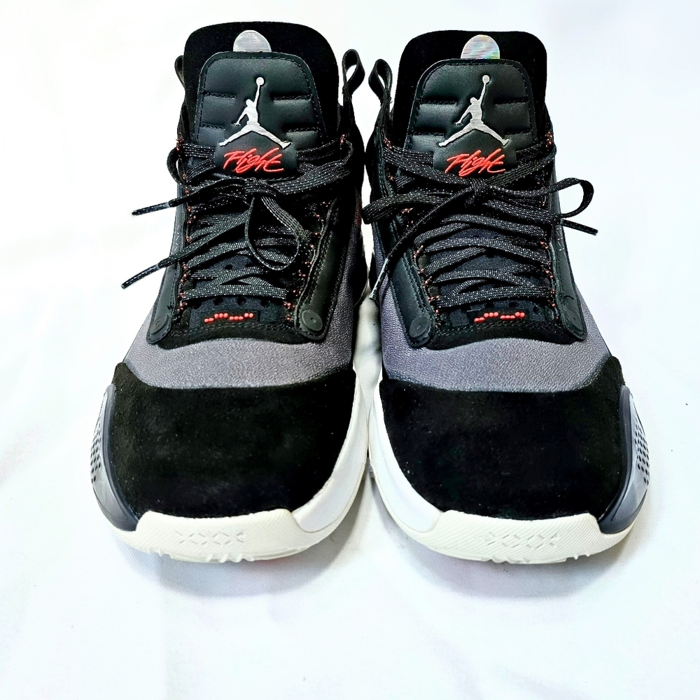 Nike Air Jordan 34 XXXIV Low Heritage Sz 10.5